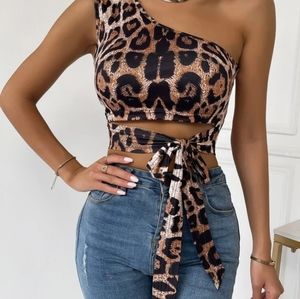SHEIN - Leopard Print Knot Front One Shoulder Top